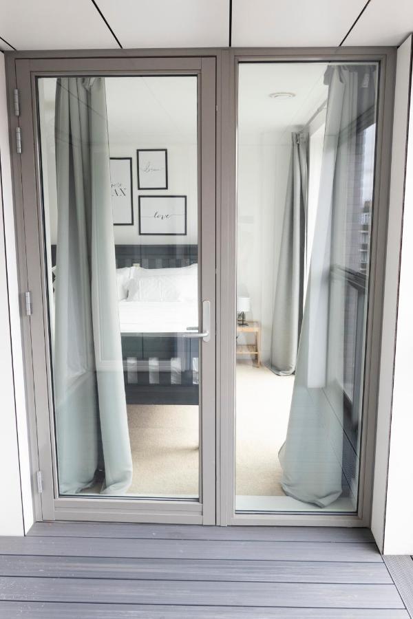 Modern Brixton Apartment London Exterior photo